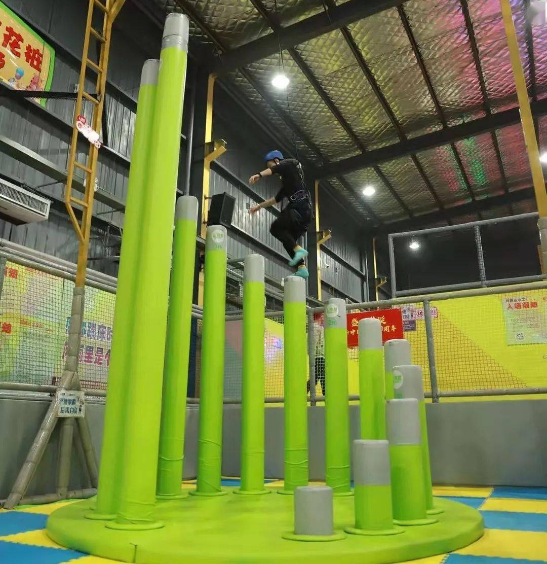 五一畅玩咸阳四大蹦床公园超大空间30玩乐项目快带你家的萌娃来打卡