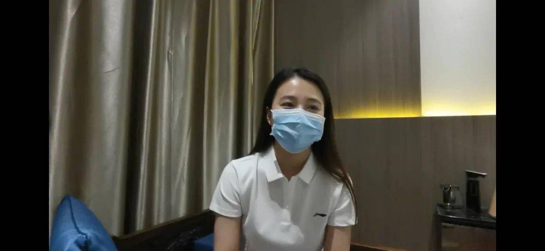 独家对话特斯拉"车顶维权"女车主:我从未后悔,一定会维权到底