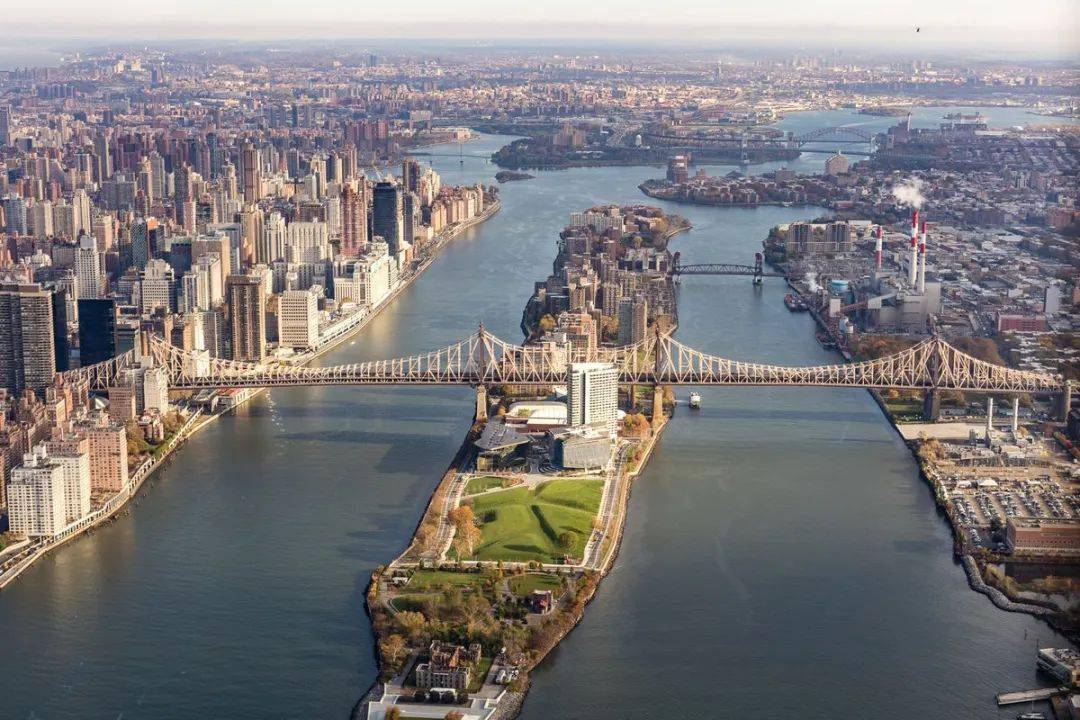 罗斯福岛69尼亚加拉大瀑布自由女神纽约四季分明,和北京的天气较为