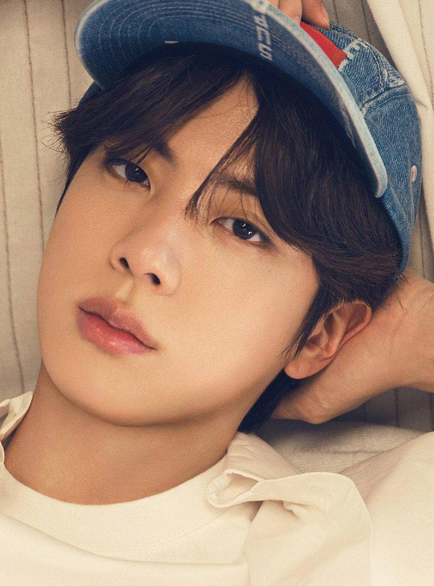 防弹少年团jin《abyss》登上"2021年4月50首热门世界歌曲"榜首