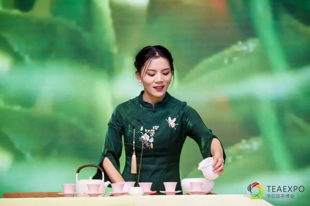 古茗奶茶董事长_古茗奶茶图片(3)