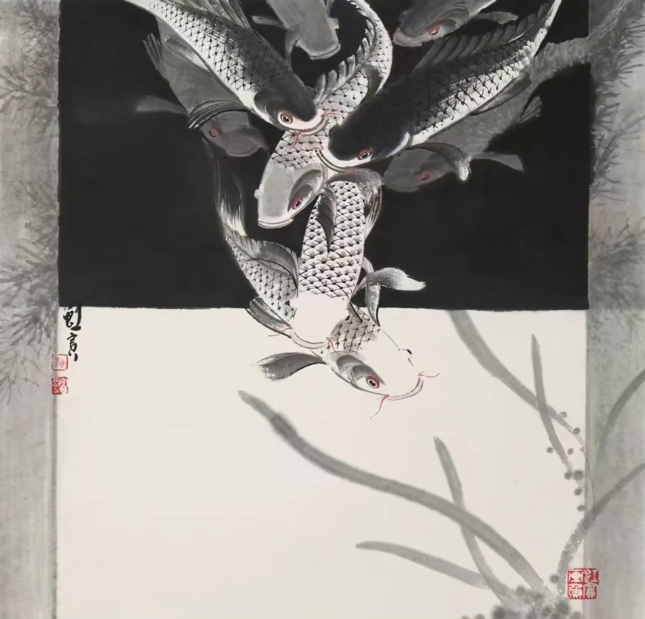 鱼乐,在空灵澄澈的虚无空间里遨游_施虹宾