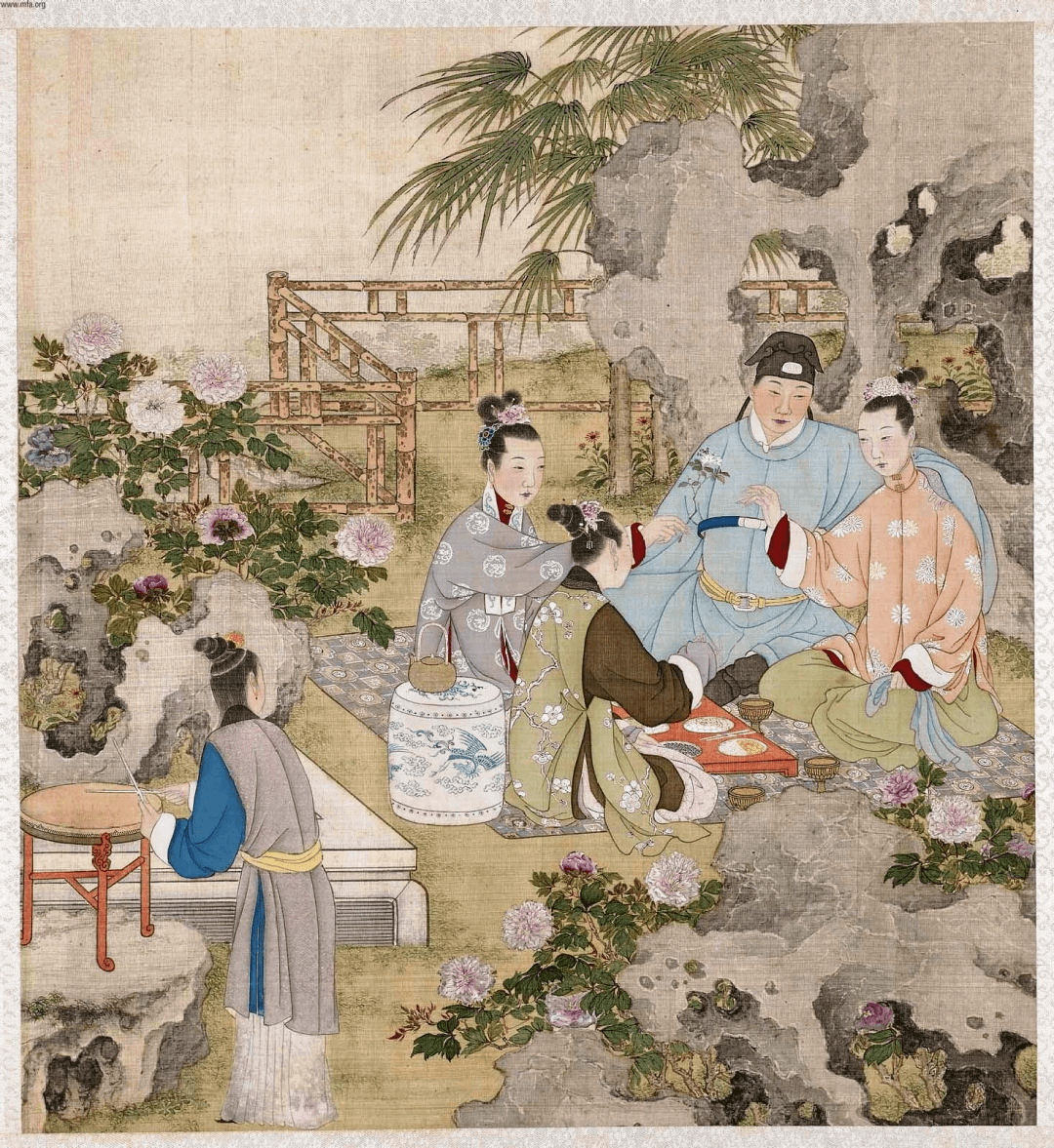 清代贵族居家大赏赏花听曲逗熊孩子玩儿