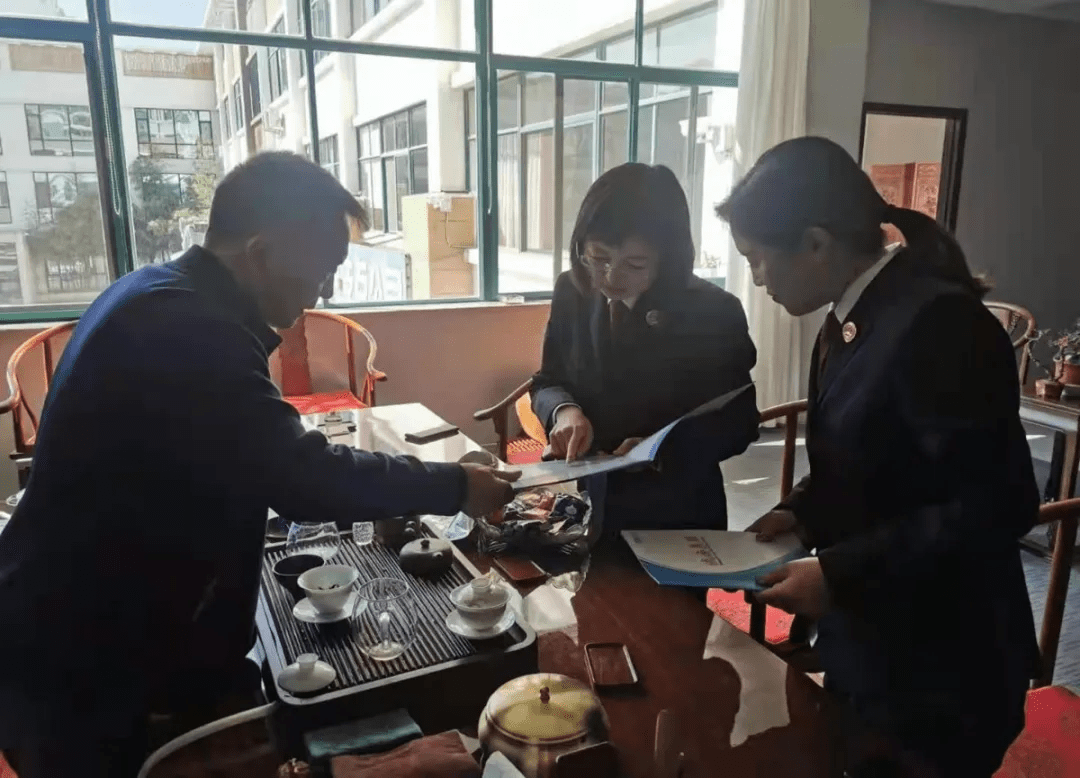 【教育整顿·为民实事⑨】从“只跑一次腿”到“零跑腿”,让老百姓足不出户办成事!_公证