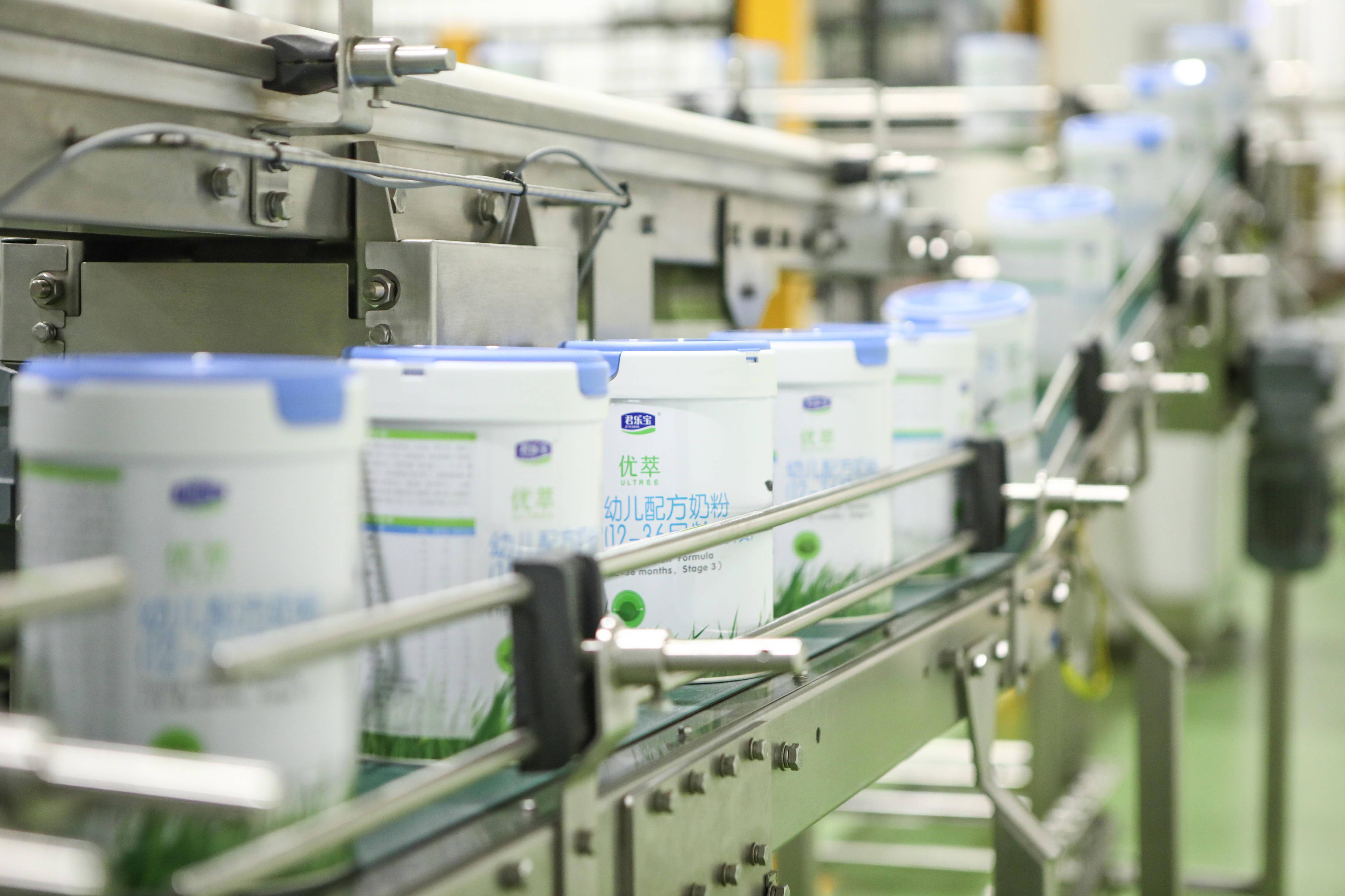 不做跟风者颠覆式创新君乐宝掀起有机奶粉行业变革