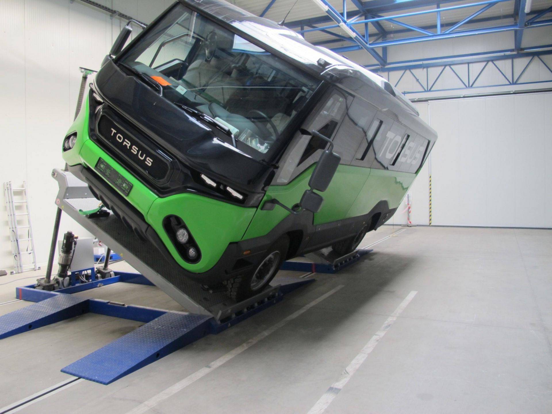 坚固无比,torsus praetorian 是一辆无处不在的公共