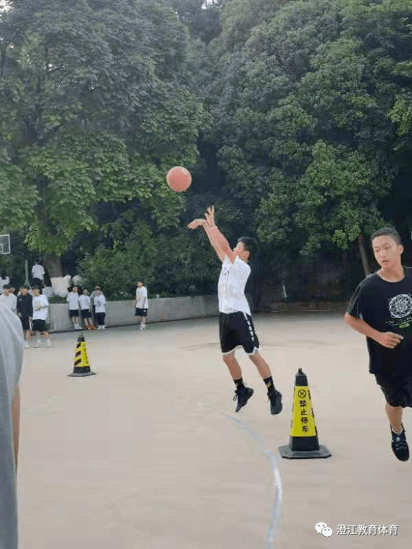 澄江市第一中学举办第二届校园三分球大赛