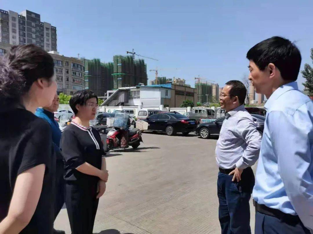 市城管局党组书记,局长,市委宣传部副部长,市文明办主任李品,金安区