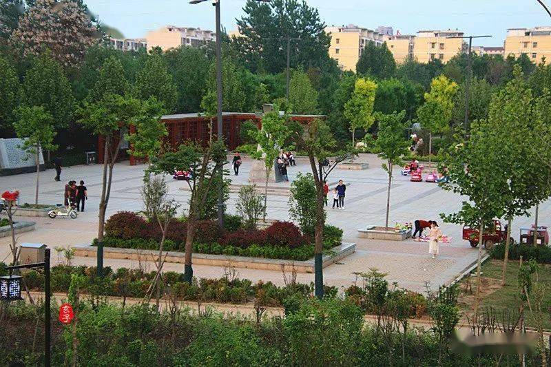 淮阳主题公园廉园无论从规划到设计,从精心布局到夜晚亮化,从各类雕塑