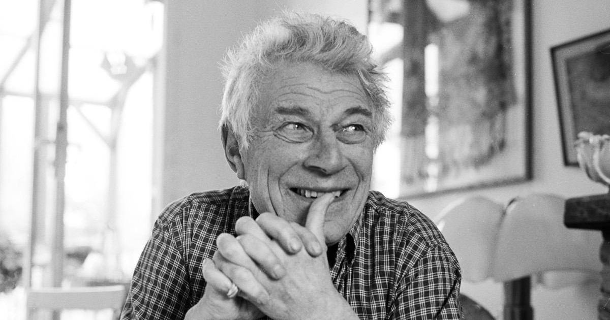 约翰·伯格《简洁如照片》:用诗意的镜头探究世界_艺术