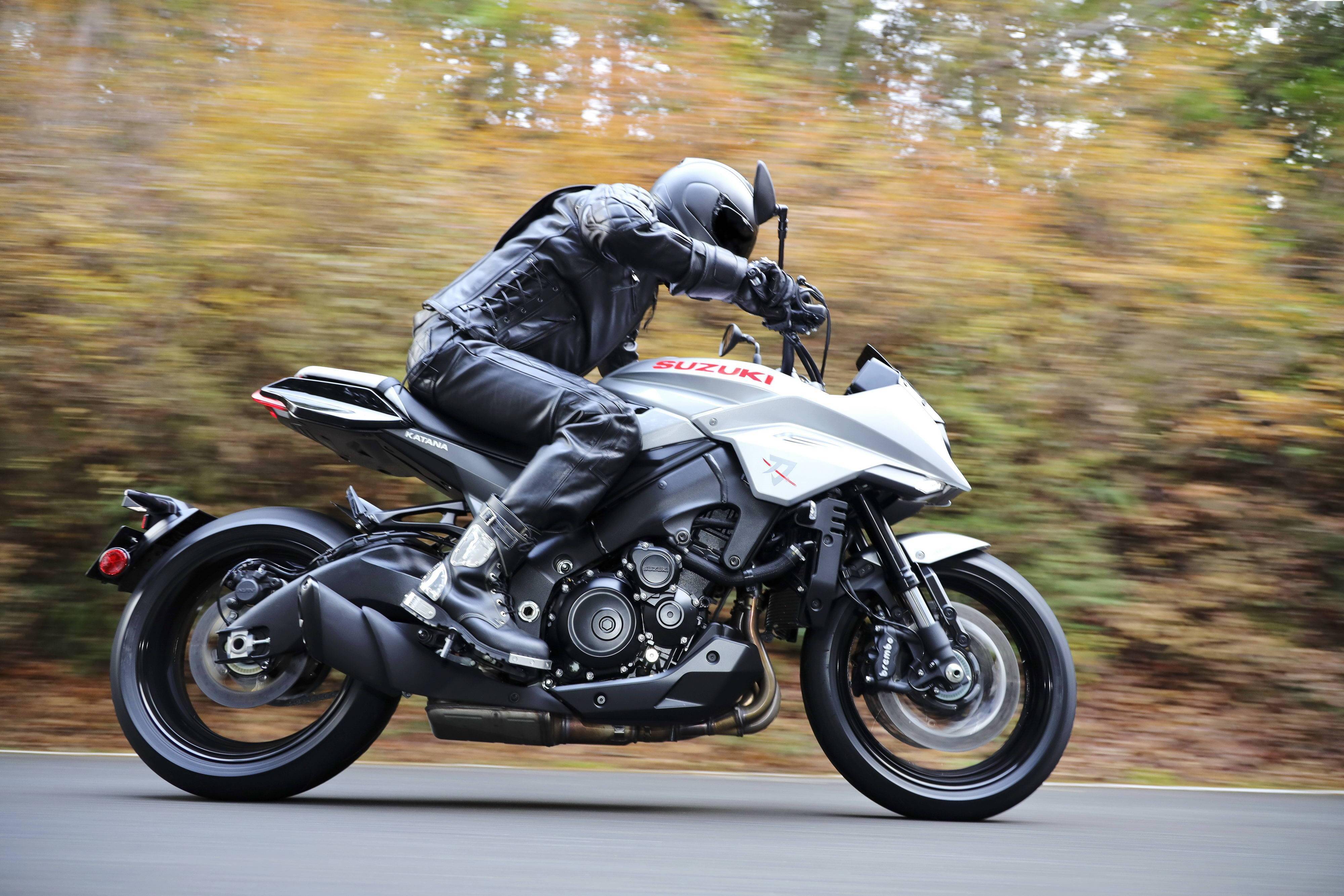 风情画suzukikatana与退役车手的日本本土之旅