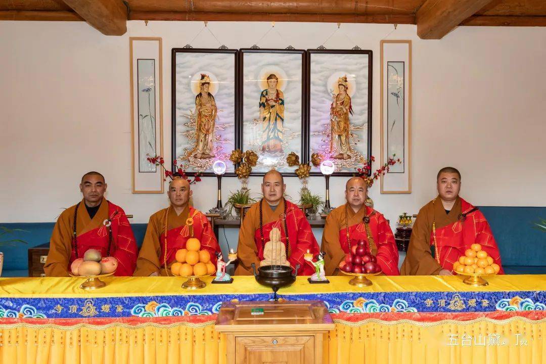 会长,本寺住持昌善大和尚,首座昌信法师,霞如法师,圣幢法师,昌辉法师