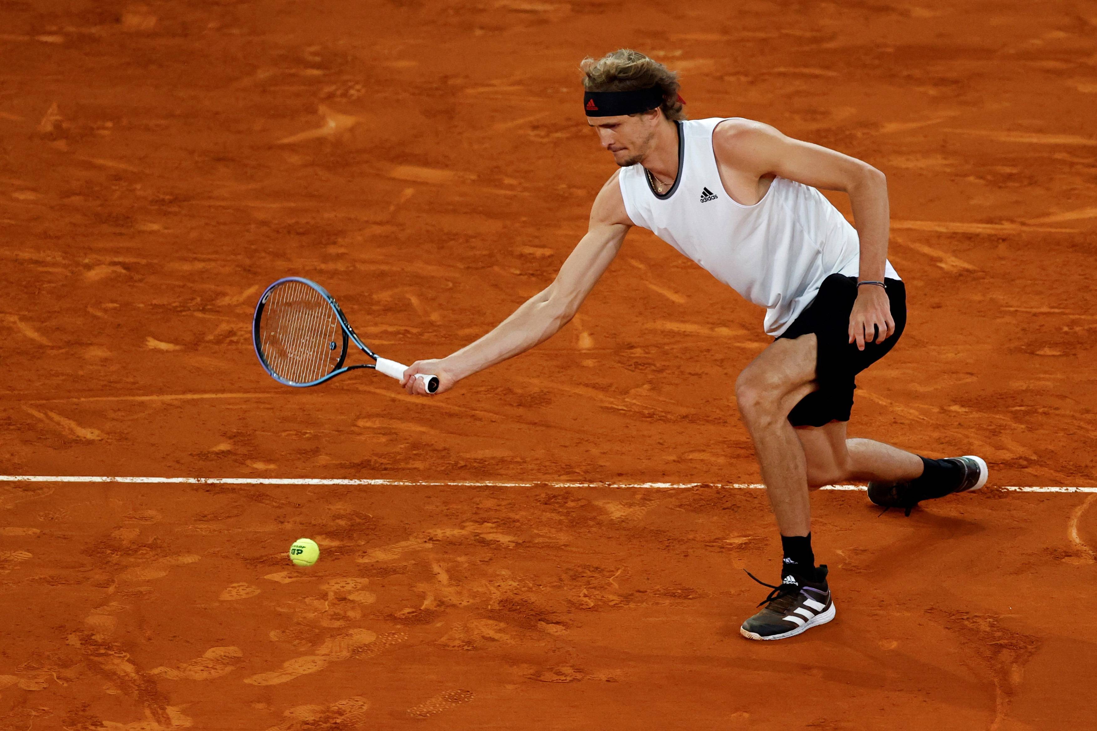 网球马德里公开赛兹维列夫夺得男单冠军