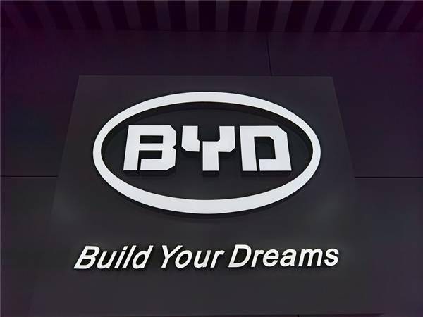 拆快递的心情最爽 65b25cb53c1a4b838cb4e2d7f77bb542.jpeg