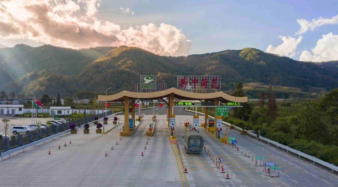 腾陇高速公路是《云南省高速公路网规划》滇西南区域高速公路网络的
