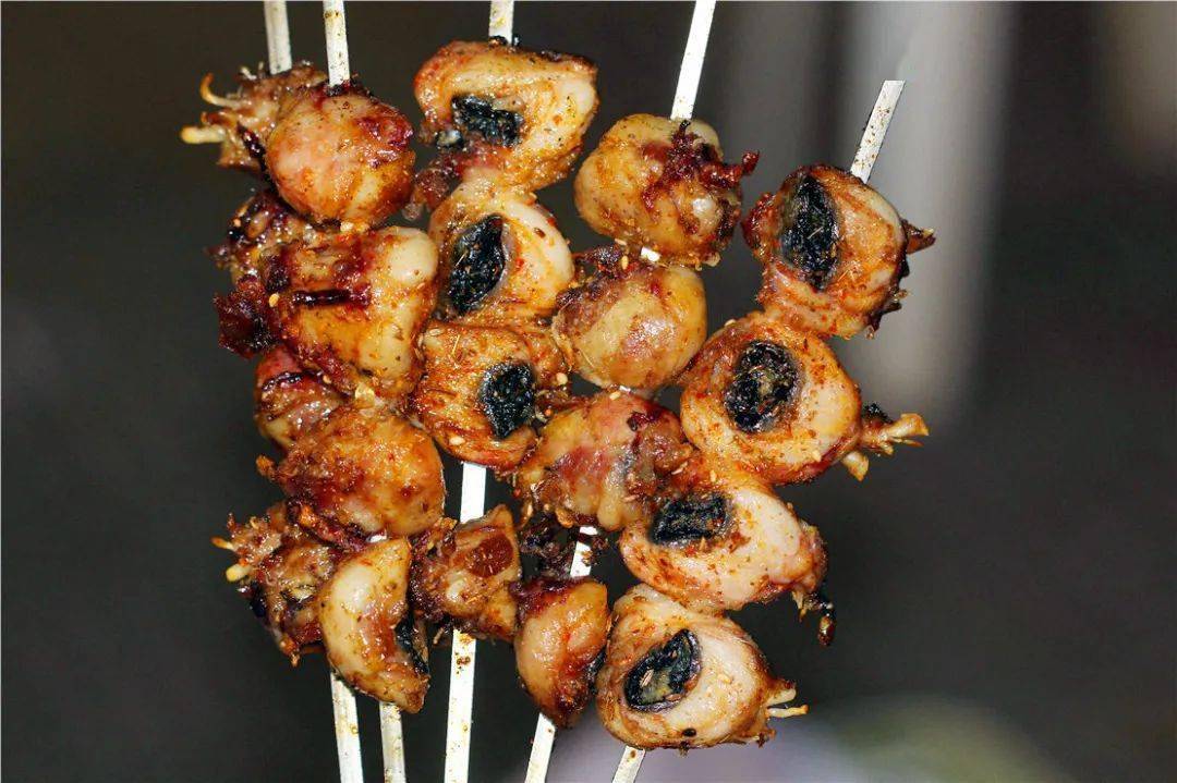 如果你轻易的放弃了烤羊眼很多人都不太敢尝试越嚼越香~越嚼越香~嚼