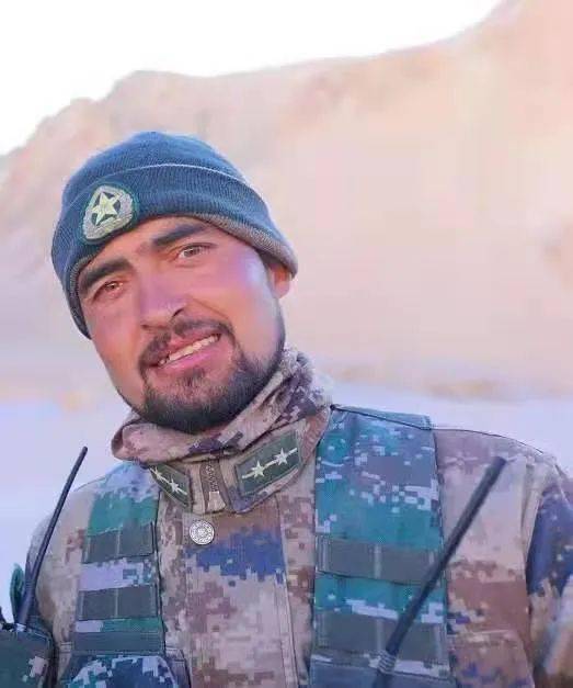 中尉"你也许有点懵麦吾兰·艾则孜提到新疆军区某团副指导员的名字