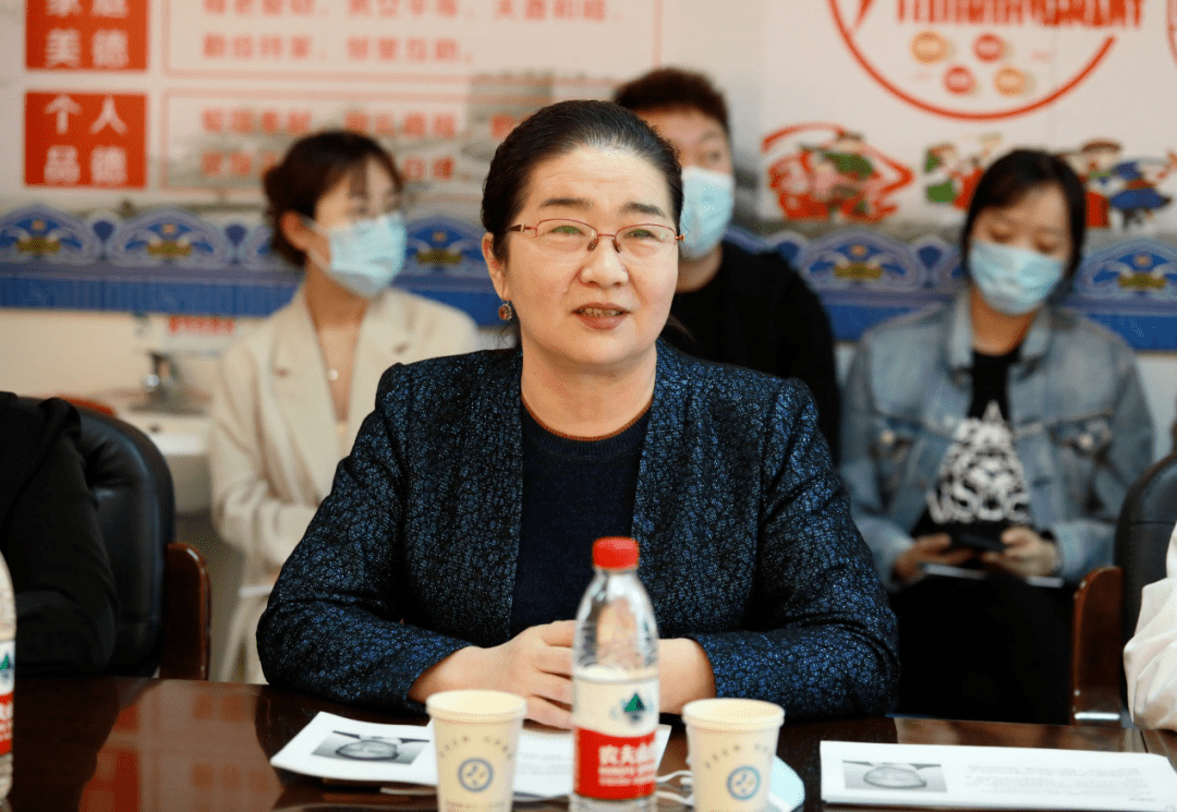 新疆维吾尔自治区孕产妇危重症综合救治学习班",阿勒泰地委委员库丽努