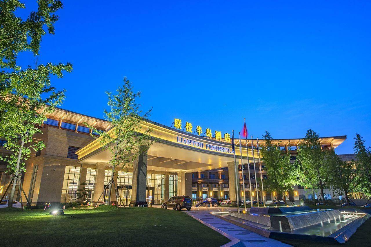 受各种历史原因影响,联投半岛酒店在开发建设过程中遇到重重困难,武汉