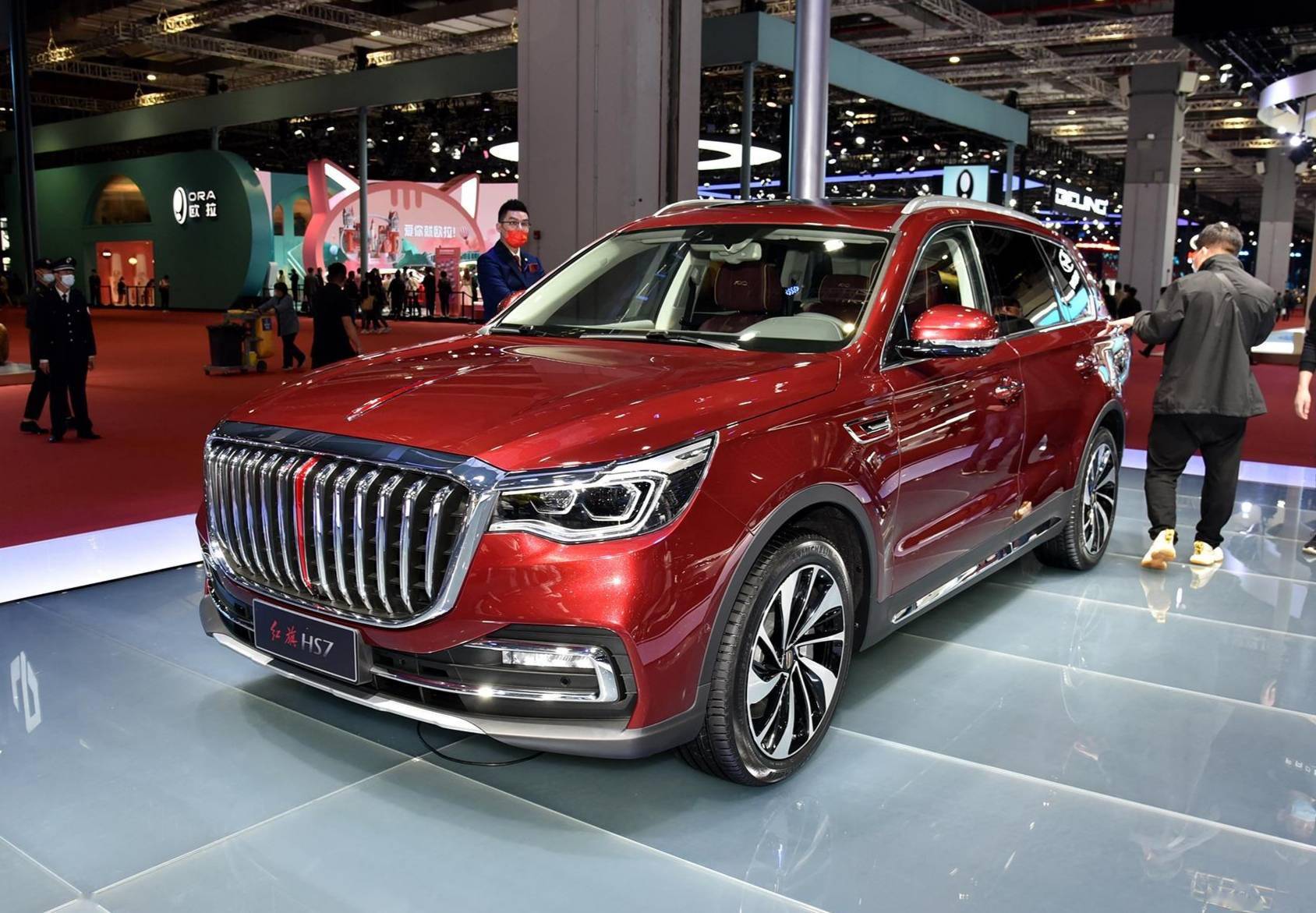 气场不逊汉兰达空间看齐奥迪q5红旗hs7进店实拍真霸气