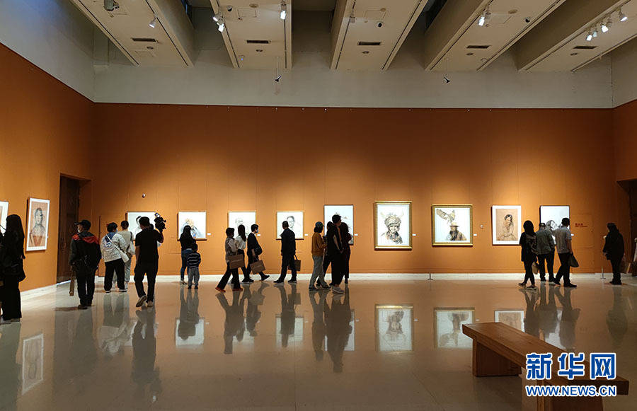 杜建奇素描艺术展在石家庄美术馆开展 为期16天