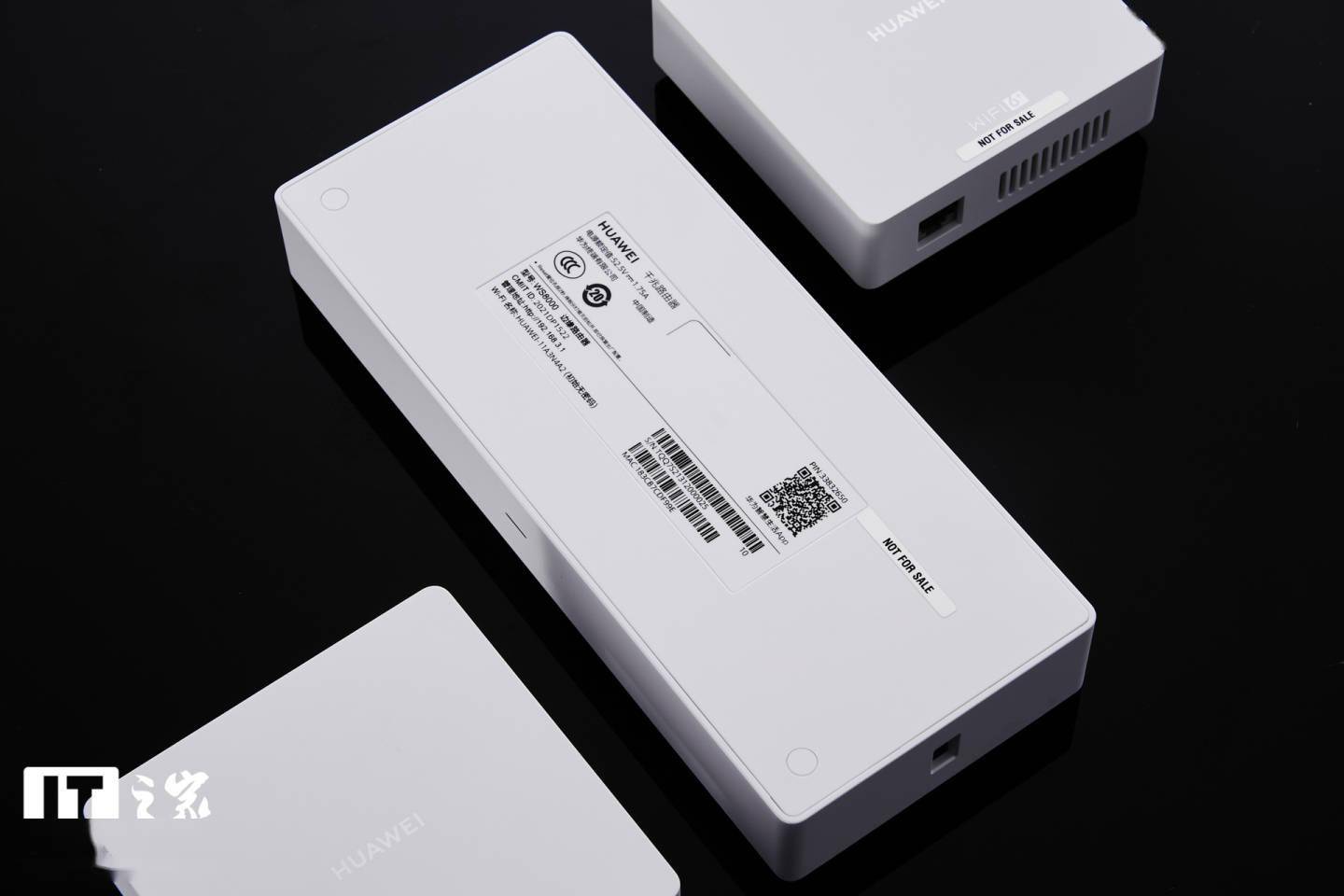 it之家开箱首款鸿蒙系统路由器华为路由h6图赏