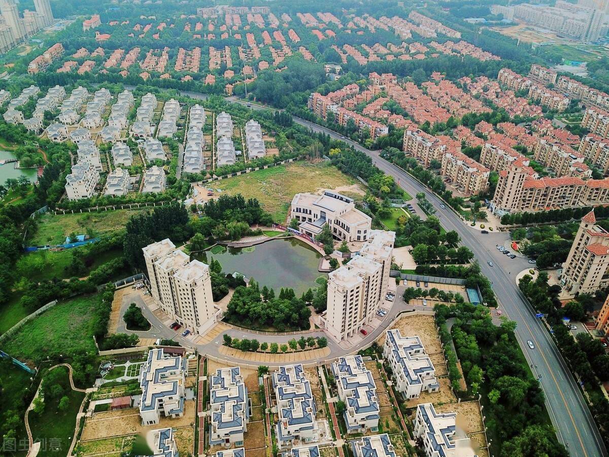 旅游人均面积_人均耕地面积排名图片(2)