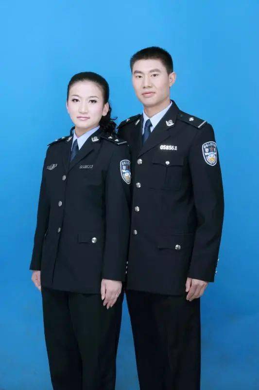 妻子晋云莲2006年参加公安工作,现为富源县公安局治安大队民警.