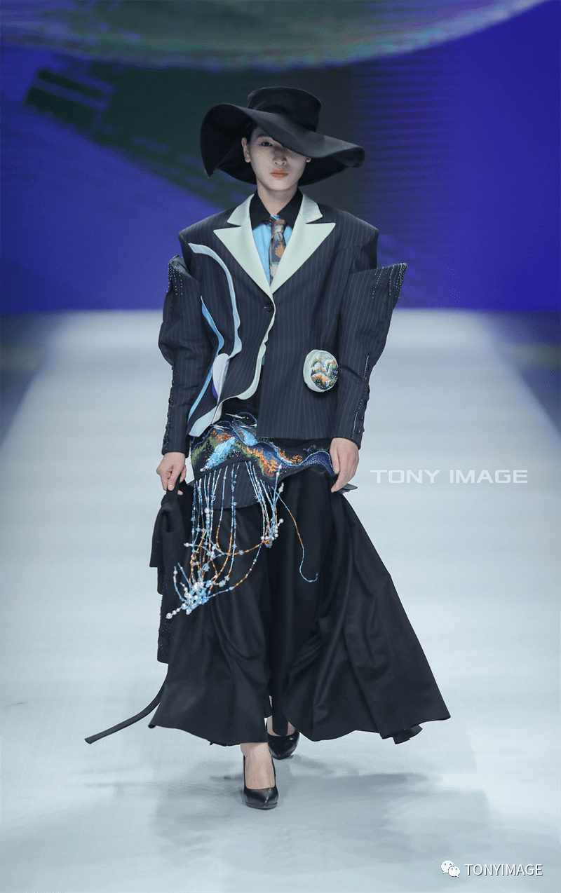 第26届中国时装设计新人奖决赛揭晓获奖名单效果图成衣全图