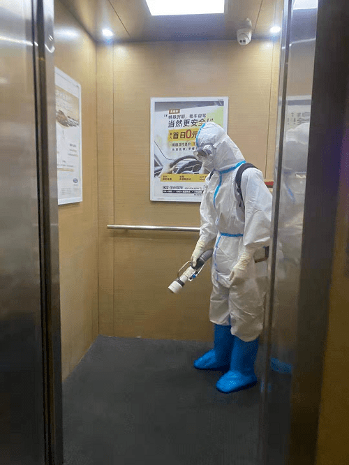 隔离不隔爱丽枫隔离酒店的一天