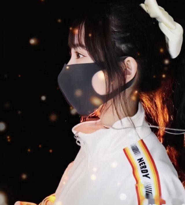 林晚晚深陷替身风波被嘲讽是林换换本人早就已经离职了