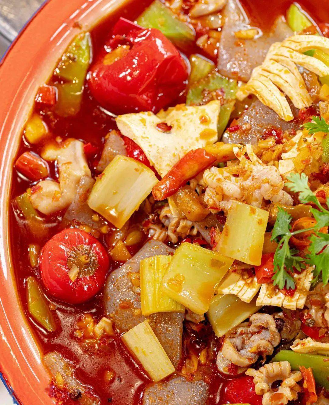 白云新市0668秒168元3人川菜套餐剔骨鸭麻辣鲜香小酥肉酥嫩飙汁地道