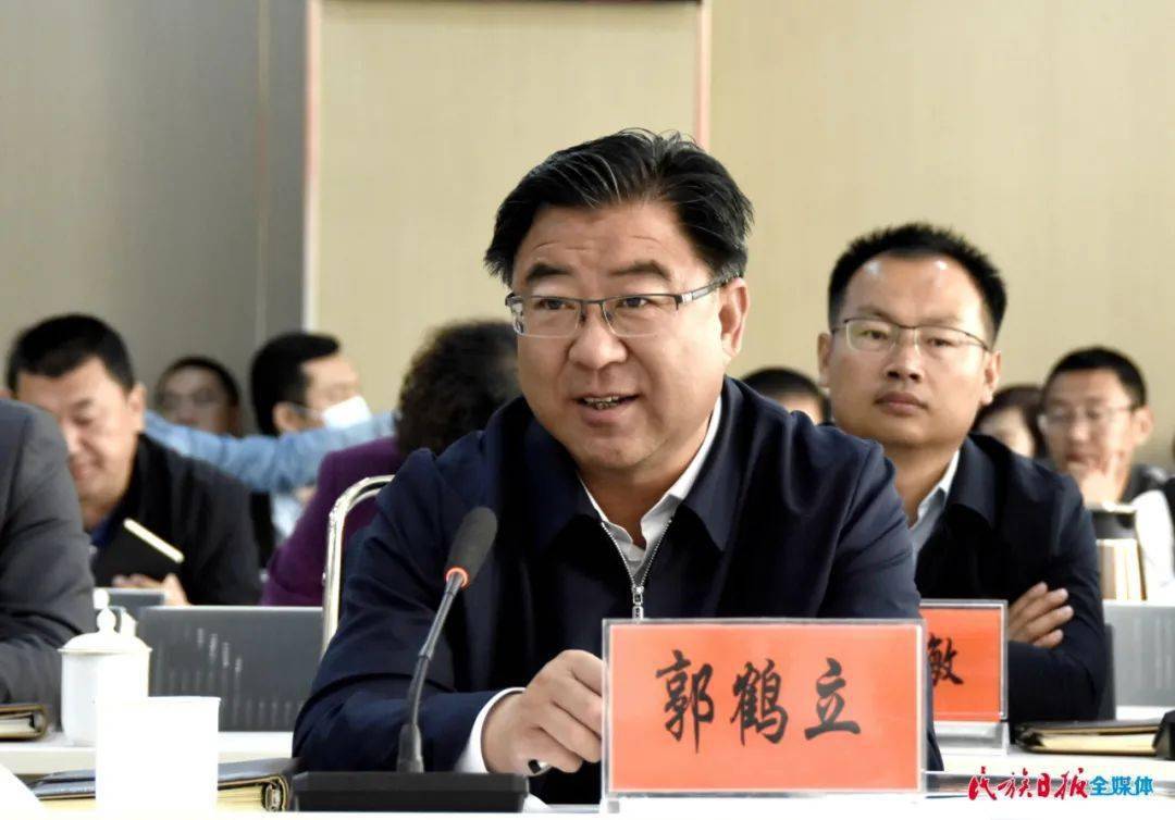 郭鹤立在临夏市项目规划设计汇报会上强调 深挖文化底蕴 彰显地域特色