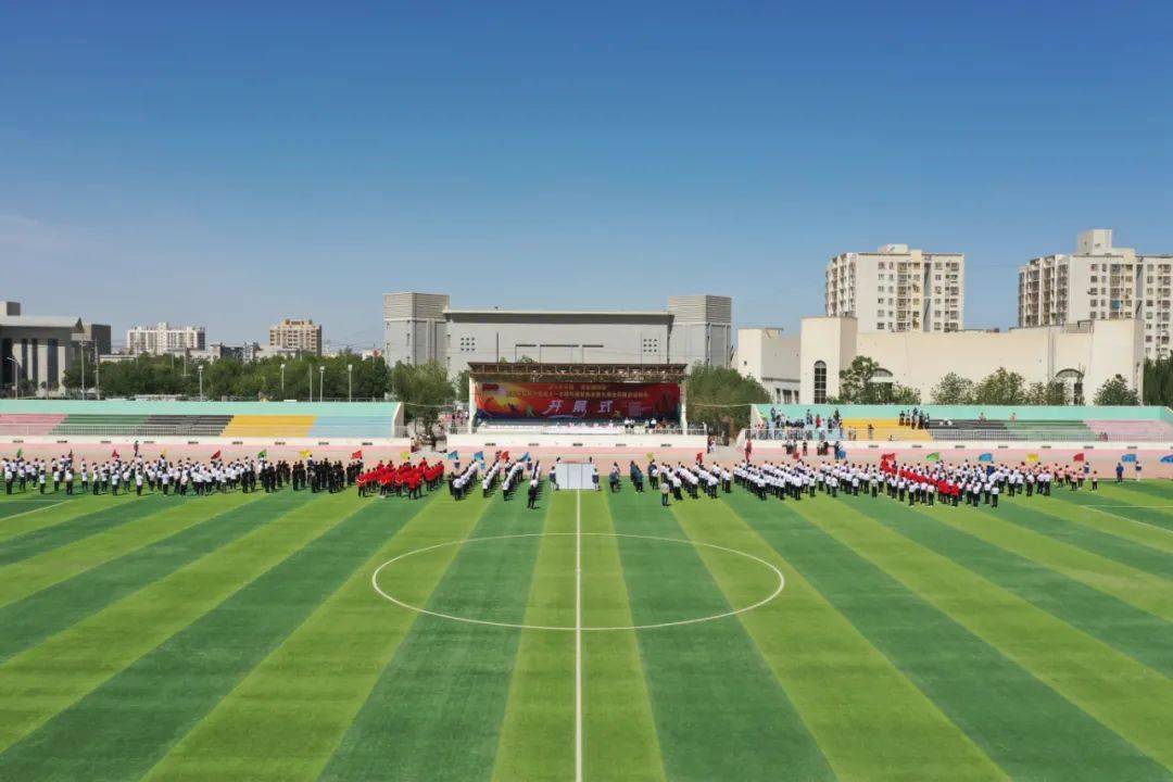 若羌县中学2020图片