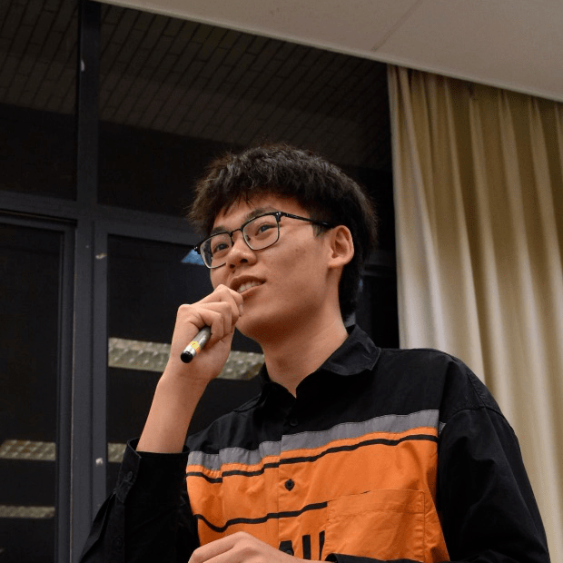 柏龙教授科研项目及竞赛指导交流讲座顺利举行