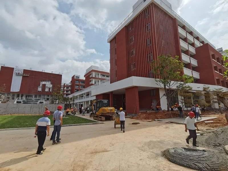 五维度亲测天河网红盘高新区智谷双重政策驱动清华附中