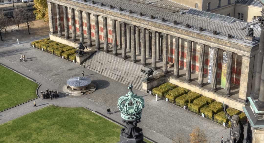 柏林城市宫竣工图片