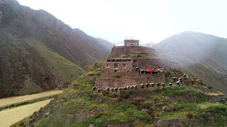 称多文旅拉布乡青海古藏村文旅小镇成功入围青海省第二批拟创建特色