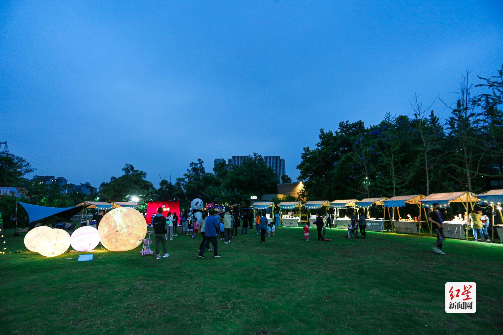 消夏"好耍处"来啦!"2021年天府文创大集市"等你来打卡