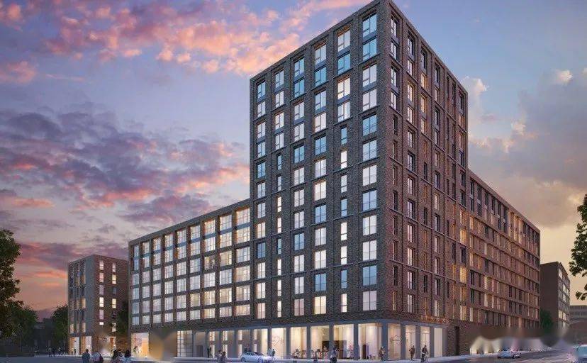 伯明翰是英国主要的制造业中心之一,更是世界上最大最集中的工业区.