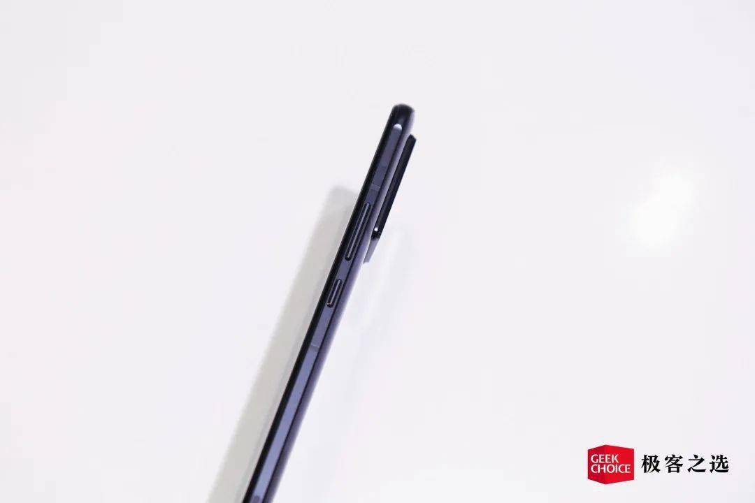 全网最轻最硬的抄网竿 d32fe4b3647f460f99c877eada67df06.jpeg