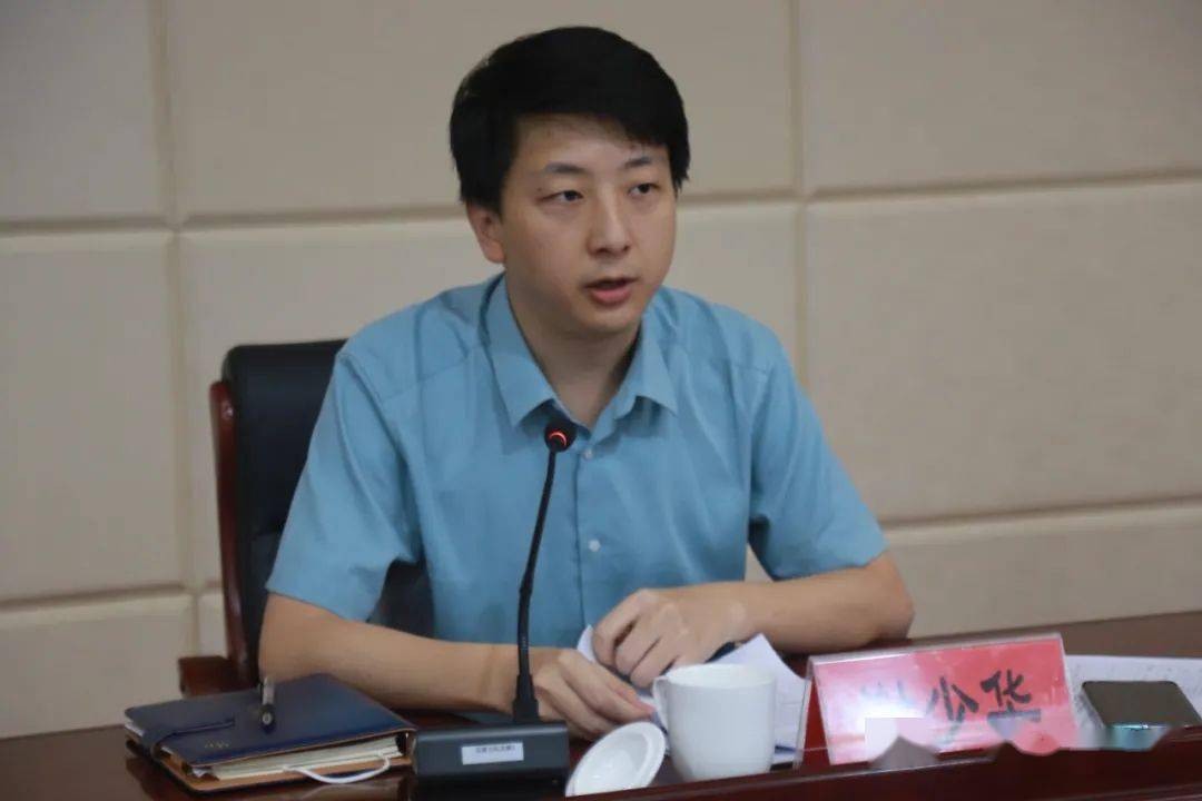 今年中高考临近,区招生委员会(扩大)会议这样部署!