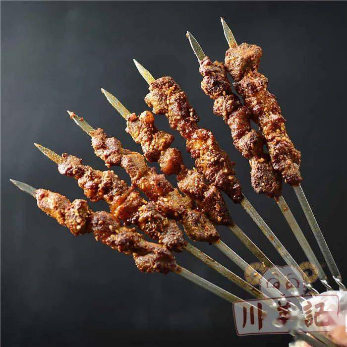 美滋美味的招牌菜品但羊肉串,烤羊排和烤羊骨川羊记虽然烤串的种类不