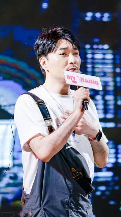 17年过去,他们一张口,青春就回来了!_radio~