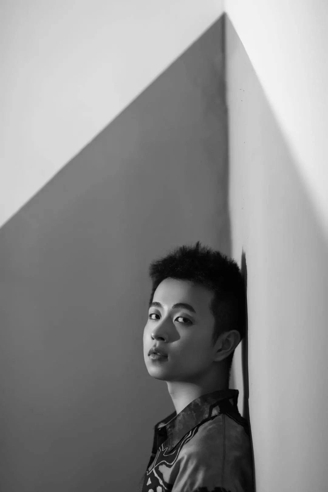 张宇哲在积淀中探寻人生的宽度2021毕业季