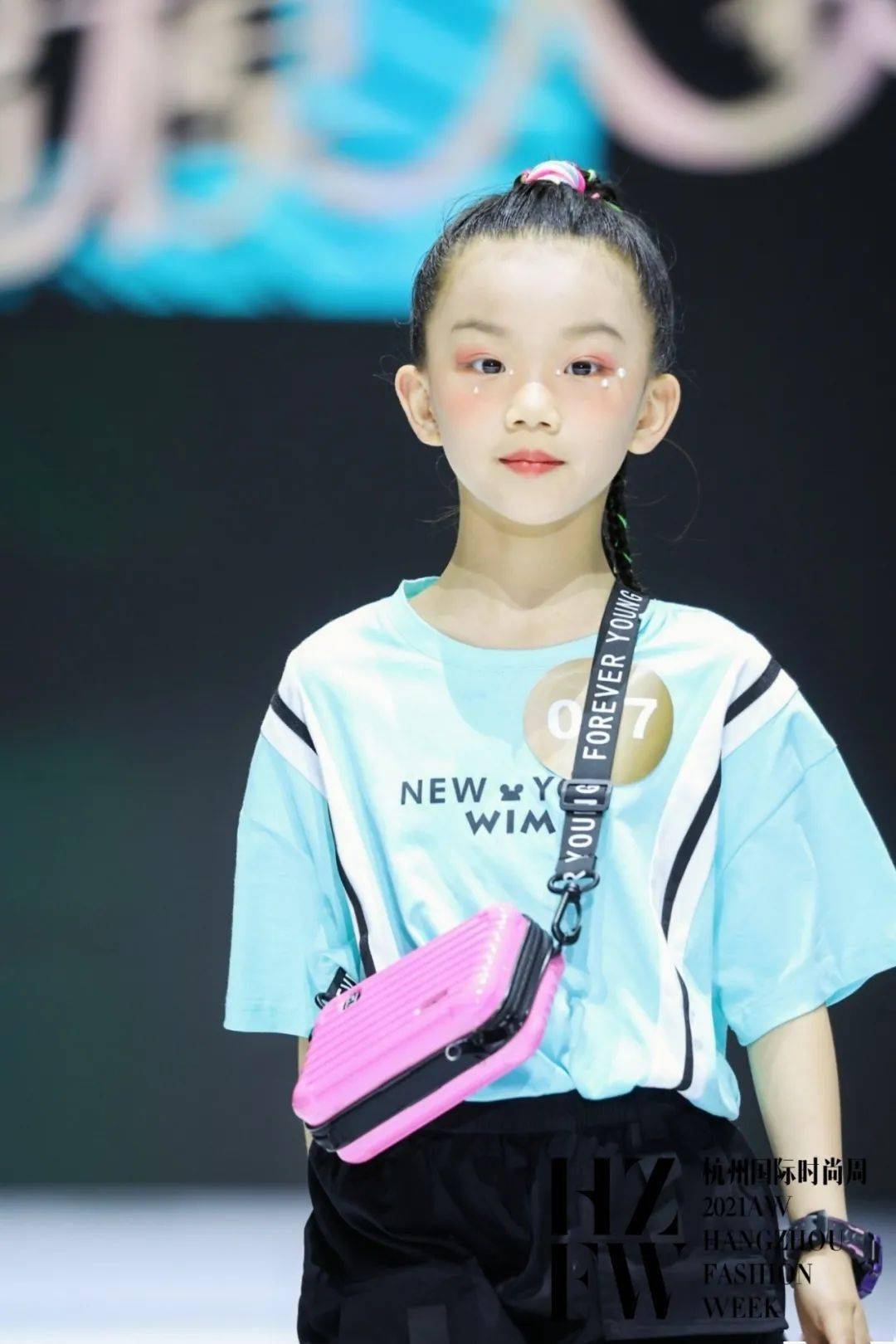 对话未来你最闪耀未来之星2021中国国际少儿超模大赛总决赛圆满落幕