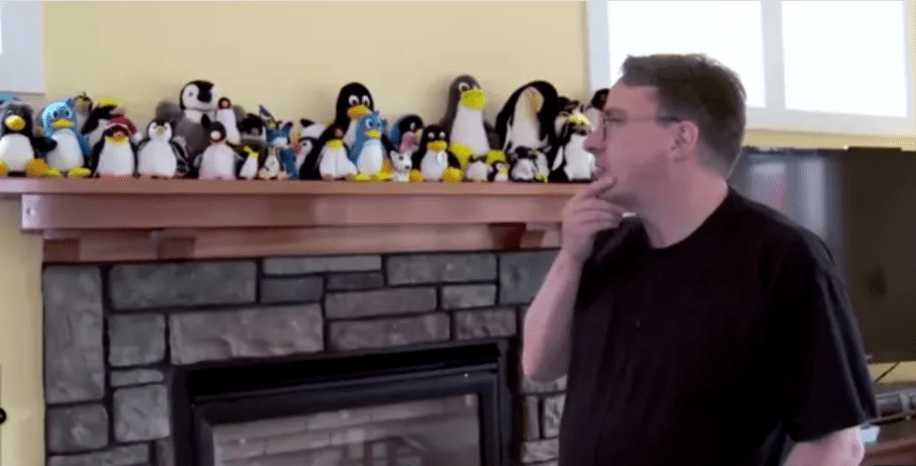 Linux 30周年，听Linus聊聊心路历程和开源洞见_Minix