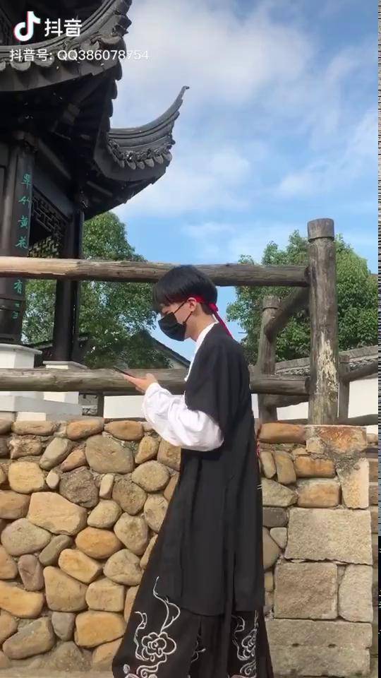 和原唱奇然liya沈谧仁mile共同为大家跳琵琶行看看我们这个组合怎么样