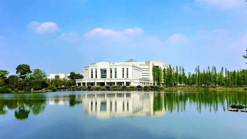 电子科技大学2021年本科招生计划增加,新增"珠峰计划"!