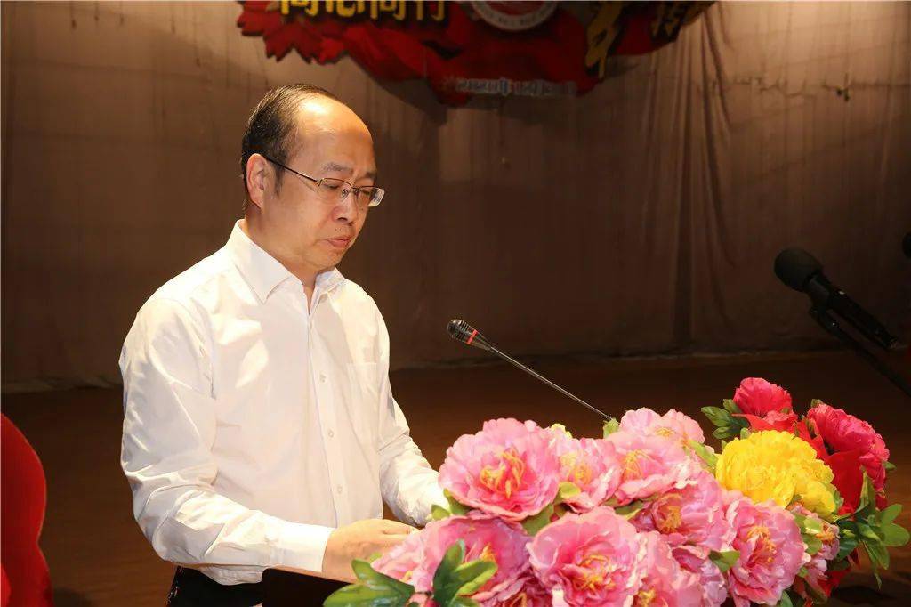 阳泉一中我校举行2021届高三毕业典礼